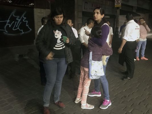 Động đất 8 độ Richter tại Mexico, 3 tiếng nữa có thể có sóng thần ảnh 1